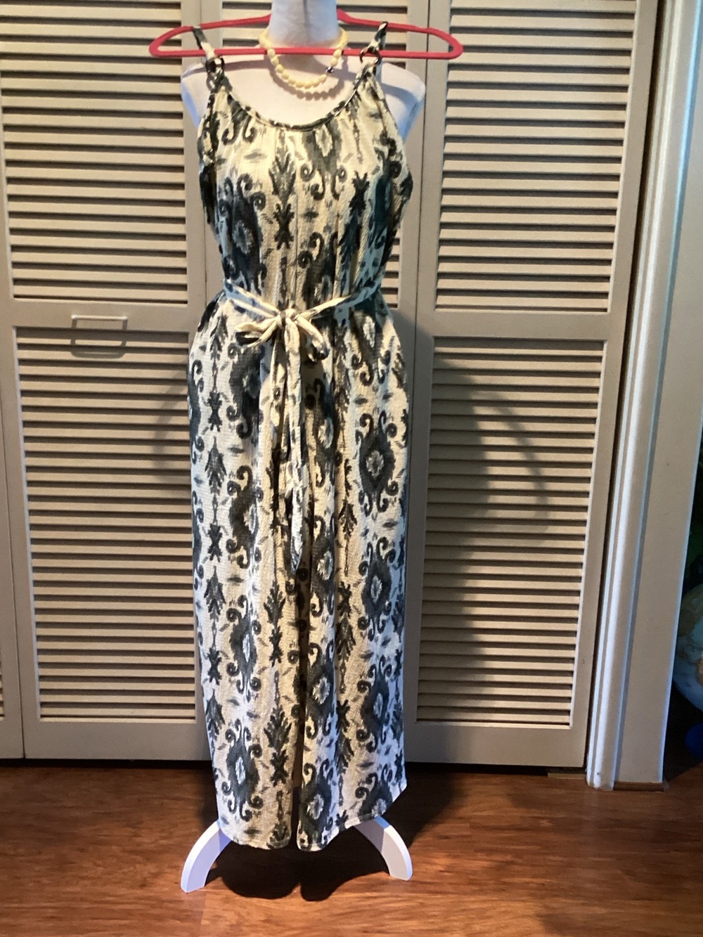 Sleeveless Printed Maxi Dress in Cream and Black-NWT